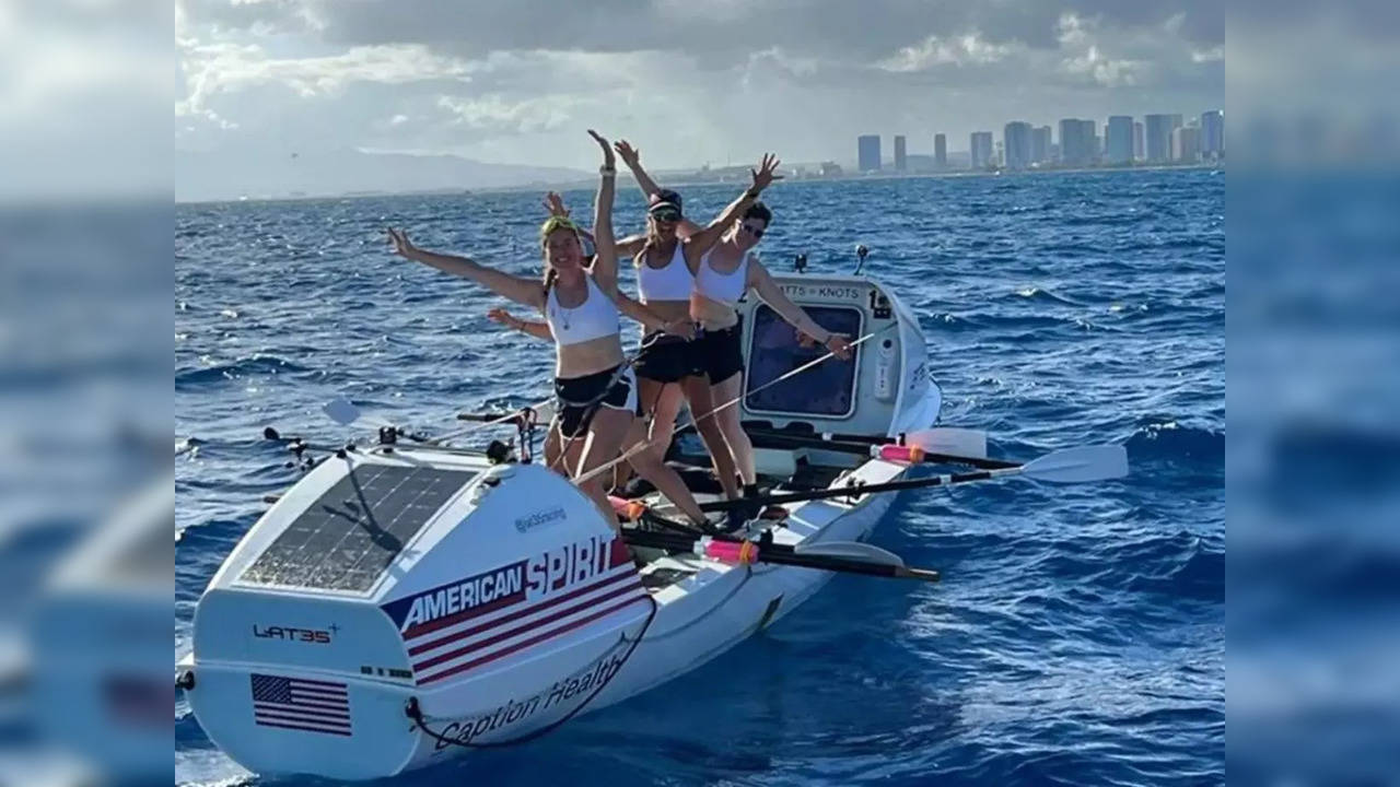 Allwomen rowing team breaks world record by crossing the Pacific Ocean