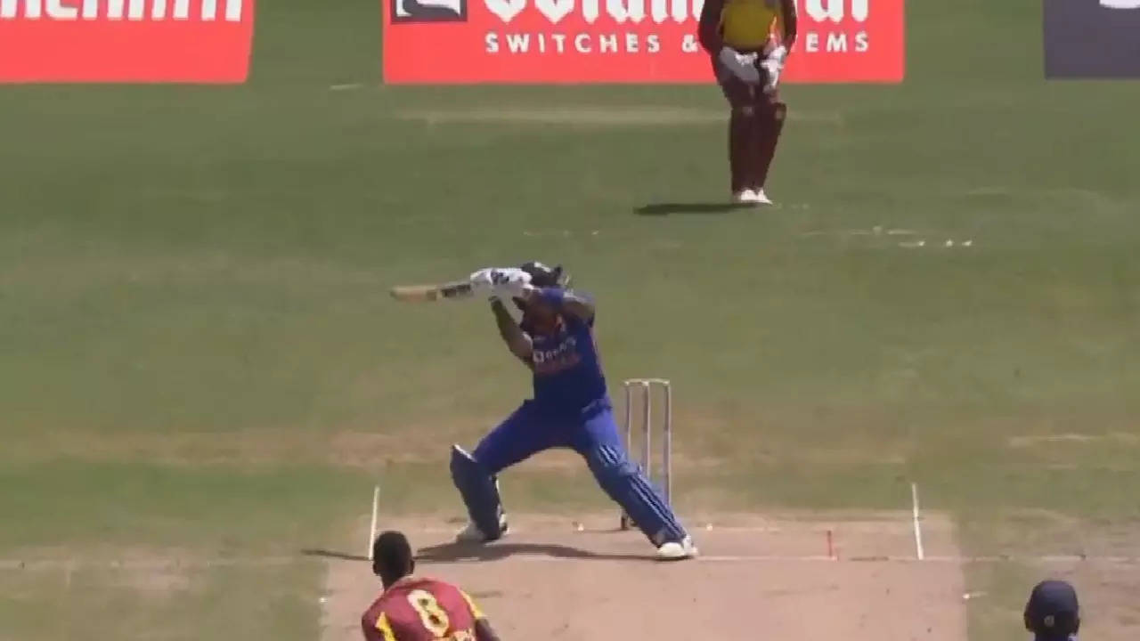 Suryakumar Yadav shot