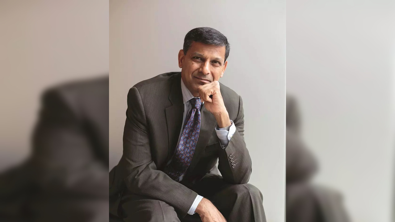 Raghuram rajan lauds RBI