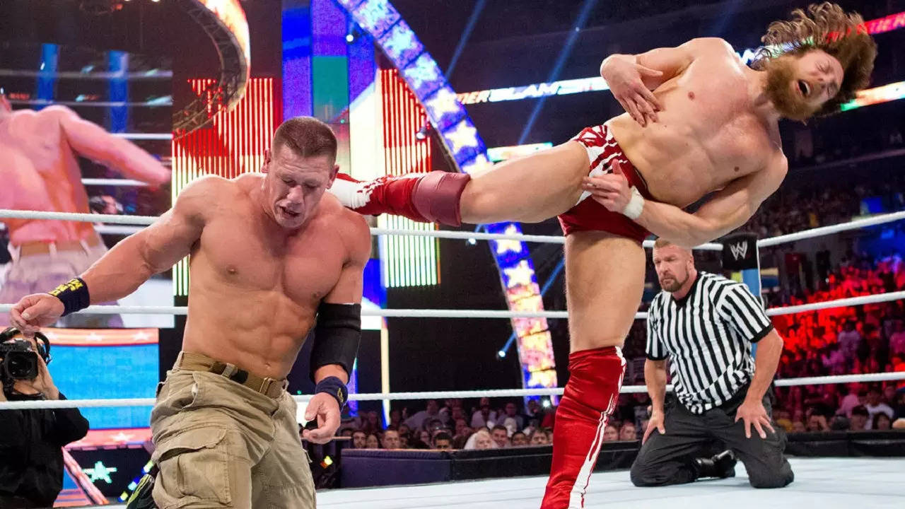John Cena vs Daniel Bryan