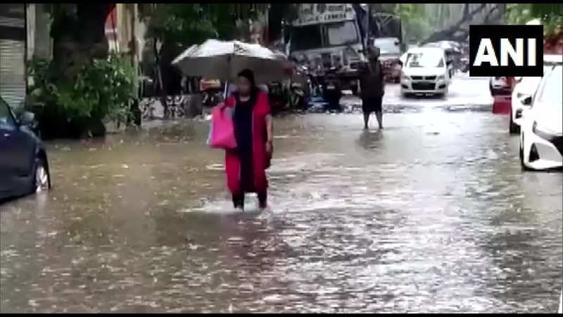 mumbaI rain.