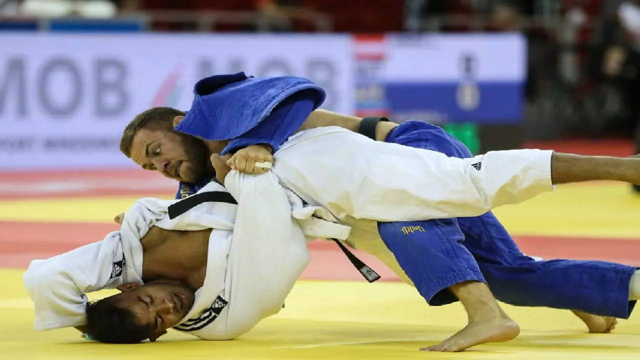 Vijay Kumar Yadav wins bronze, clinches Indias second medal in Judo at Commonwealth Games Sports News, Times Now