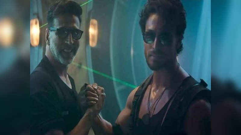 Jaccky Bhagnani REACTS to rumours of Akshay Kumar, Tiger Shroff taking pay cut after flop films, find out