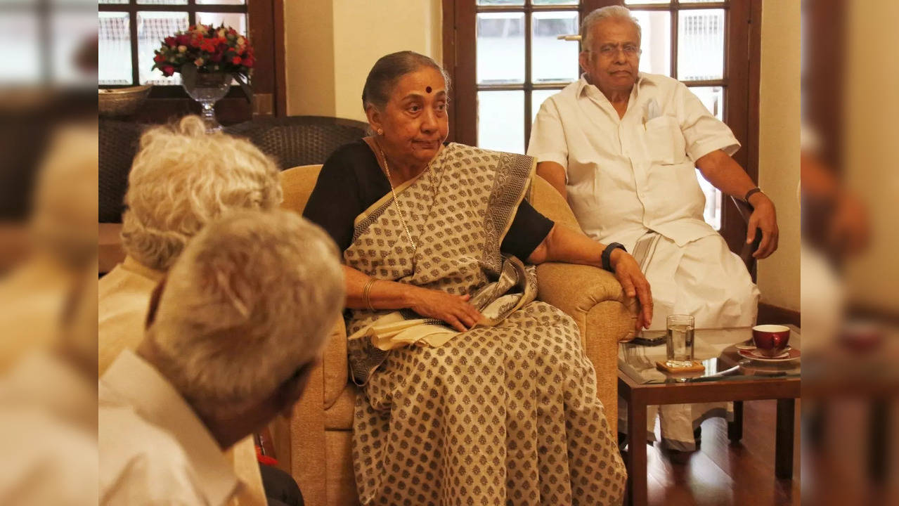 New Delhi: Opposition's vice-presidential candidate Margaret Alva during an opposition meeting at NCP Chief Sharad Pawar's residence in New Delhi on Monday, July 18, 2022 (Photo: Wasim Sarvar/IANS)