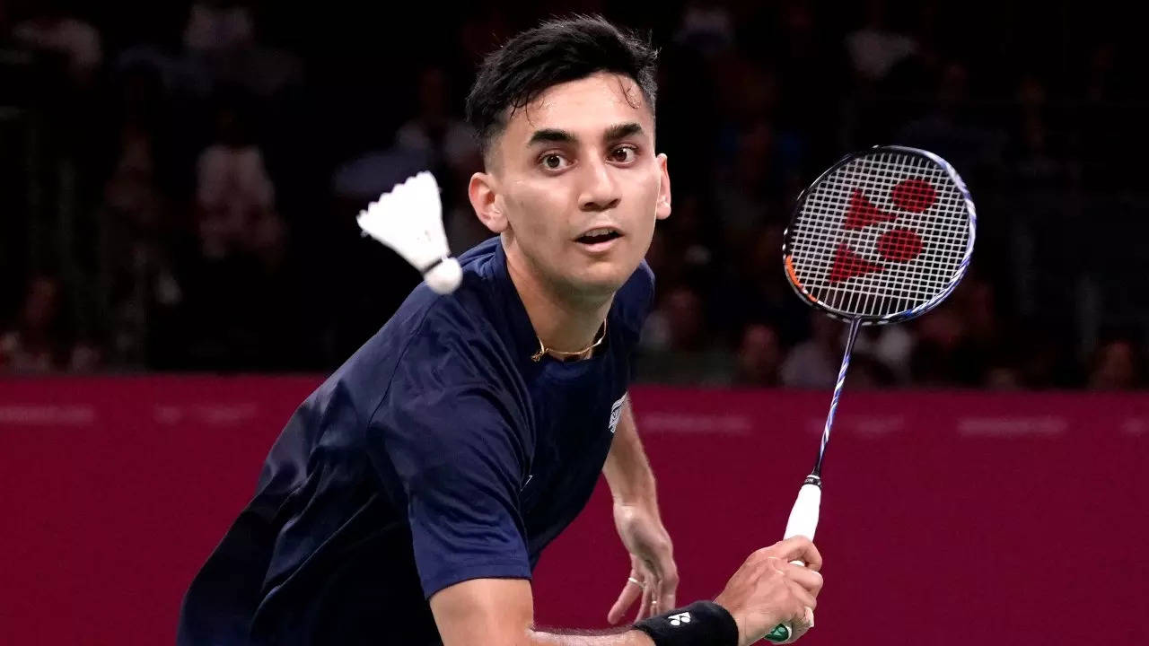 Indias Lakshya Sen defeats Ng Tze Yong to clinch historic maiden singles CWG gold medal in Birmingham Badminton News, Times Now