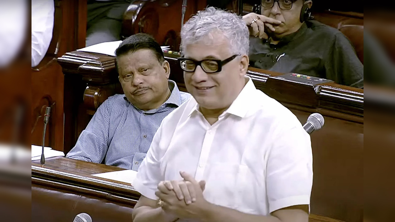 New Delhi, Aug 08 (ANI): Trinamool Congress (TMC) MP Derek O Brien delivers a fa...