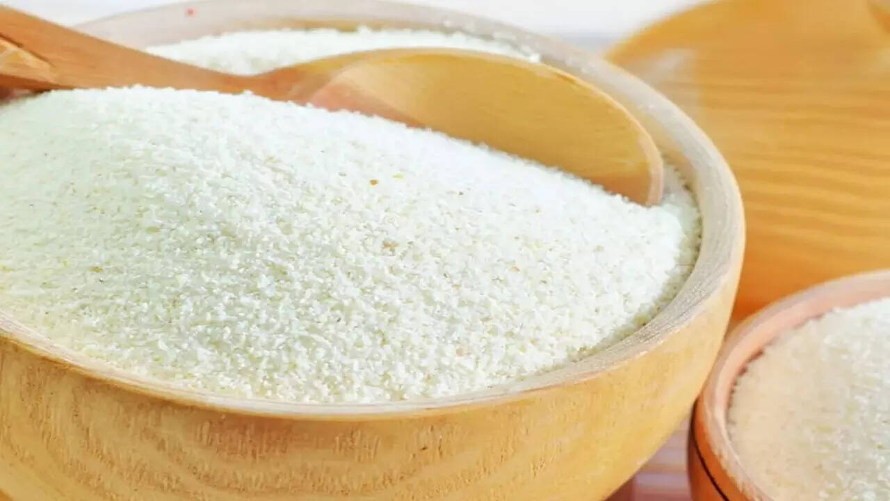 Export ban on sooji, wheat flour, wholemeal atta to come into effect