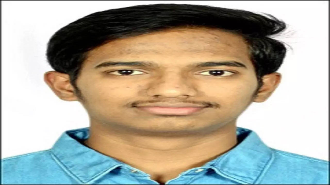 JEE Main Toppers 2022: Karnataka's Boya Haren Sathvik received JEE AIR 10, says Mock tests helped the most