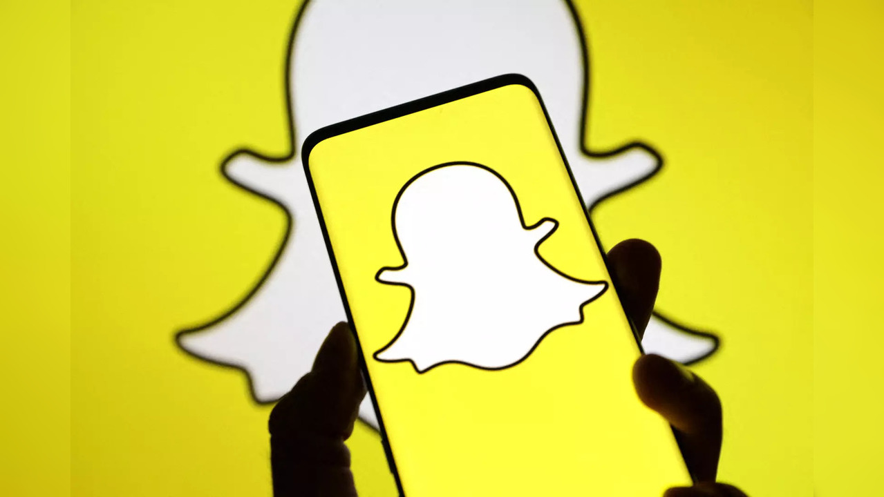 Snapchat lets parents see who their kids are chatting with. (Image source: Reuters)