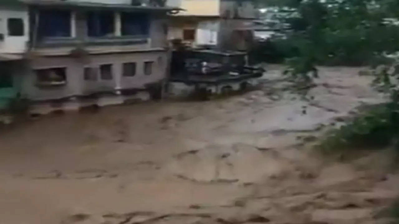 Arunachal Pradesh: Rain creates havoc, flood like situation in several areas of State