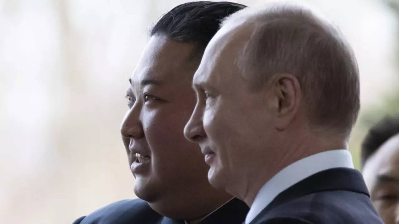 Kim Jong Un and Vladimir Putin