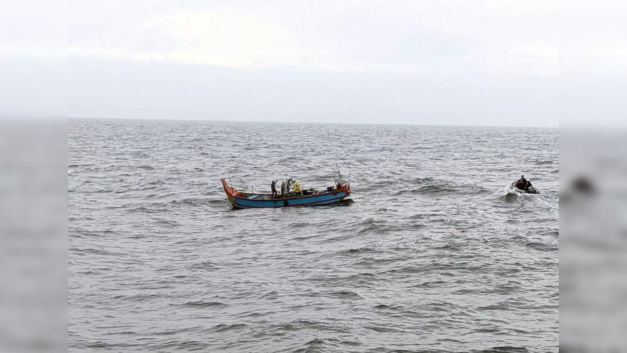 icg rescue fishermen