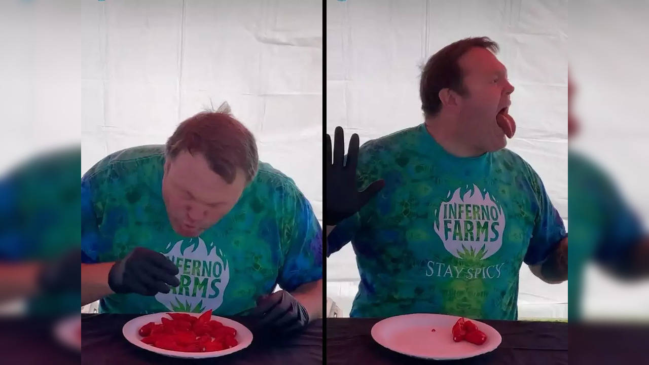 Gregory Foster, of California, eats 17 ghost peppers in one minute | Picture courtesy: Guinness World Records