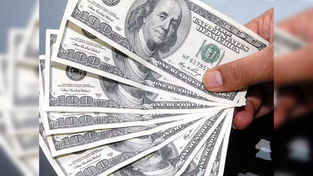 Forex reserves drop by $897 mn in a week