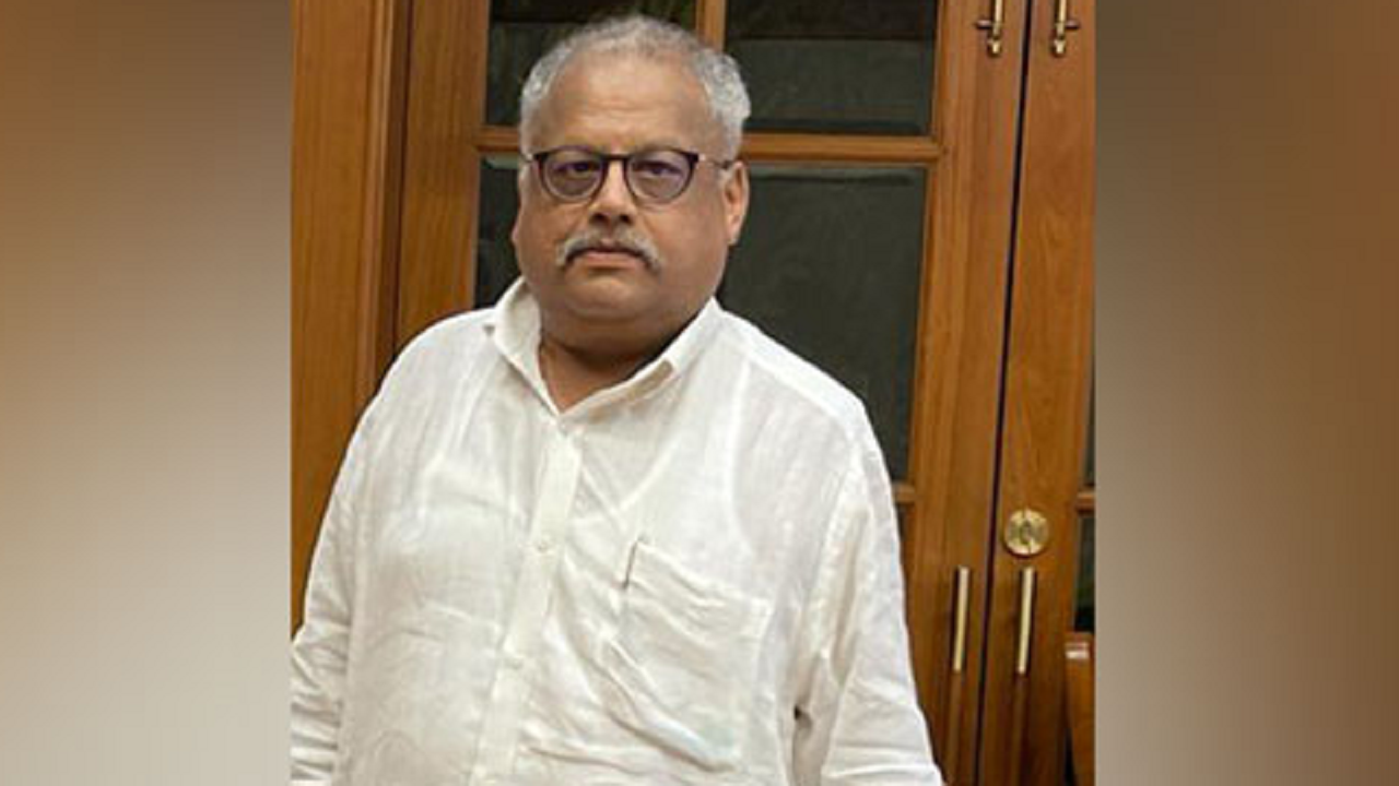 ​Rakesh Jhunjhunwala​ passes away at 62