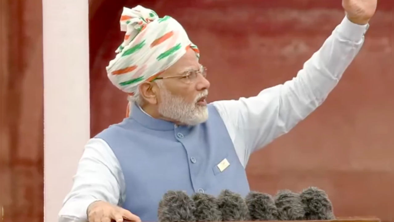 PM Narendra Modi delivers address to nation from Red Fort on 76th Independence Day