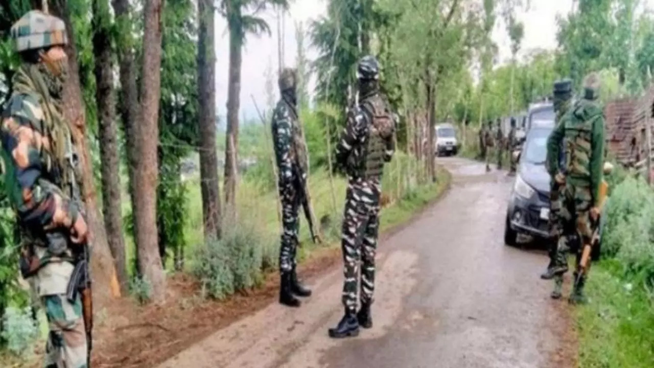 Constable dies Srinagar I-day ANI photo