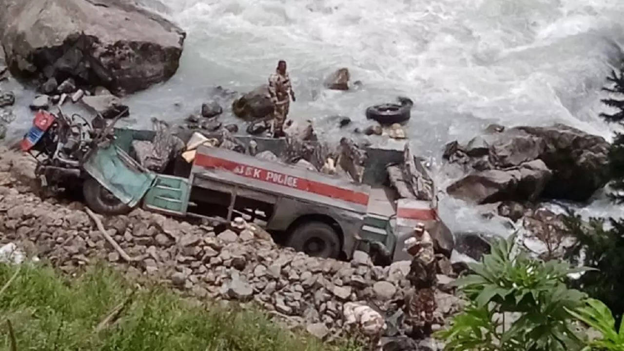 A number of ITBP jawans feared injured after the vehicle they were travelling in rolled down the road at Frislan