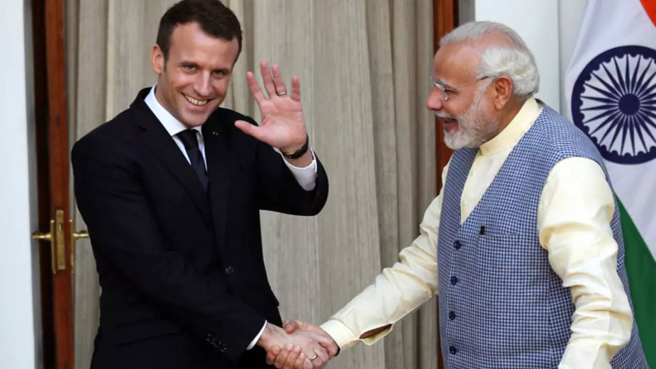 PM Narendra Modi and Emmanuel Macron