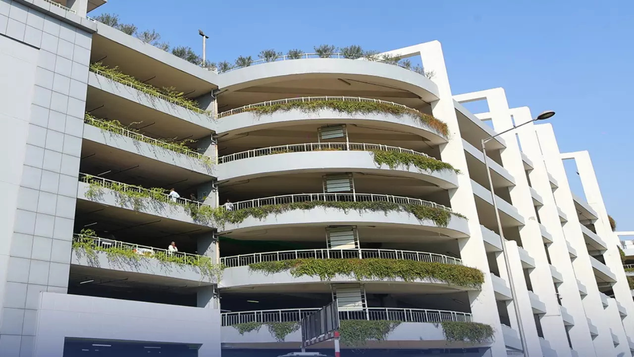 Multi-level car parking at Delhi airport