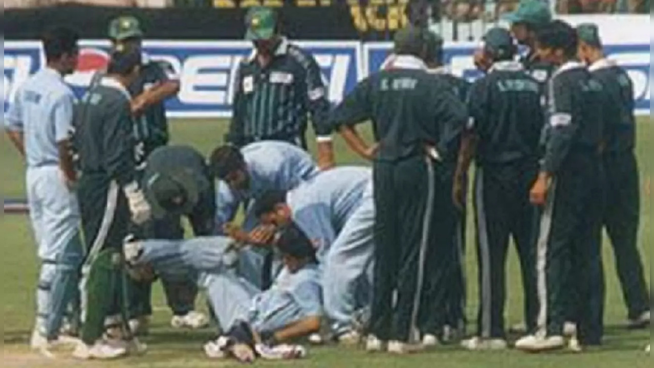 Sourav Ganguly Shoaib Akhtar India vs Pak