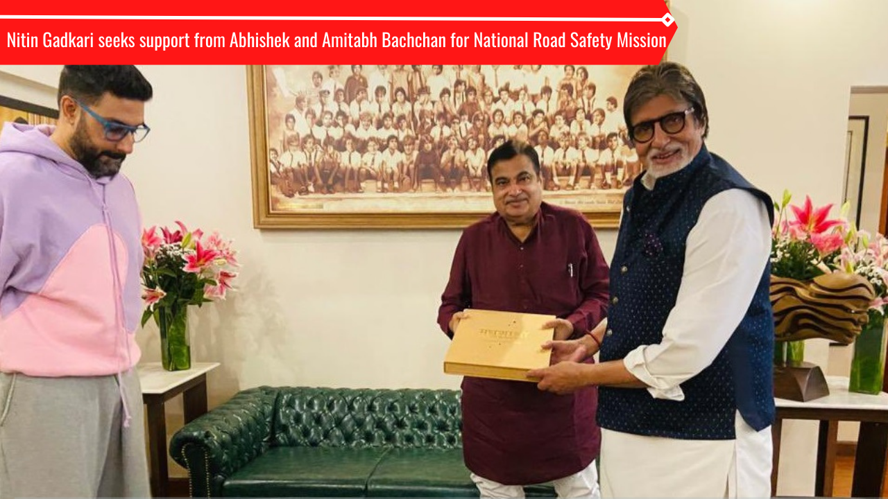 Abhishek Bachchan(left) Nitin Gadkari(center) Amitabh Bachchan(right)