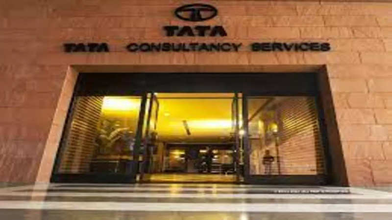 TCS delays quarterly performance bonus component for June quarter for some employees