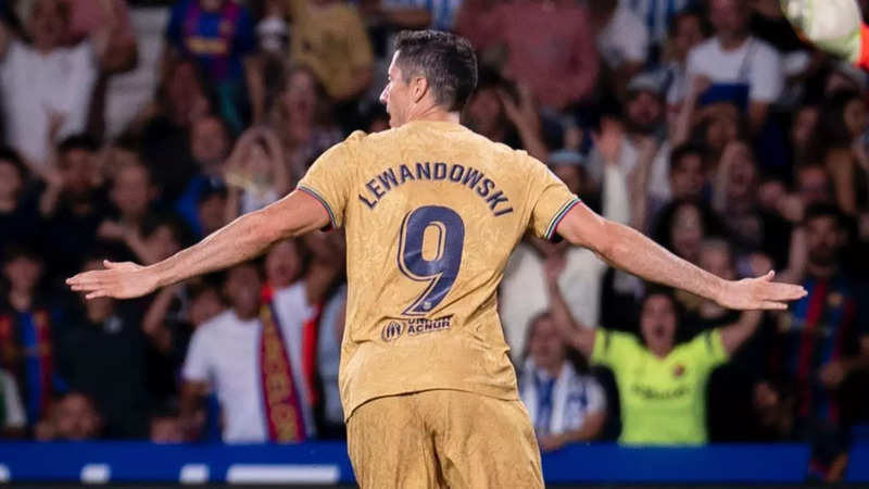 Lewandowski first Laliga goal FCBarcelona twitter image