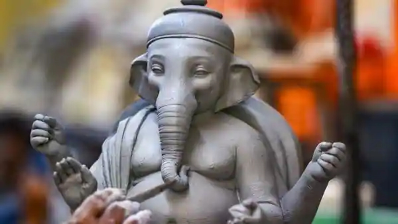 Clay Ganesh idol