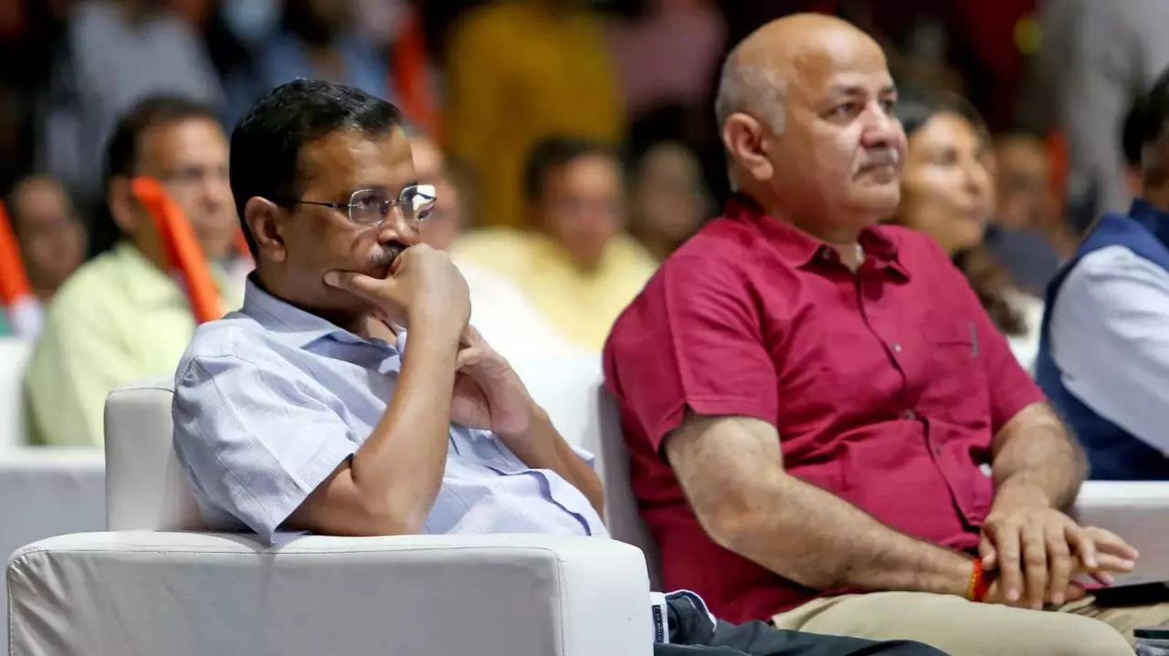 Delhi CM Arvind Kejriwal and his deputy Manish Sisodia (File image)