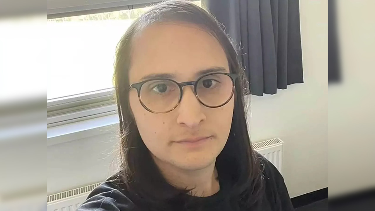 Jay Langadinos, is suing Dr Patrick Toohey for approving her gender transition in a single meeting, which pushed her into depression | Picture courtesy: Sydney Morning Herald