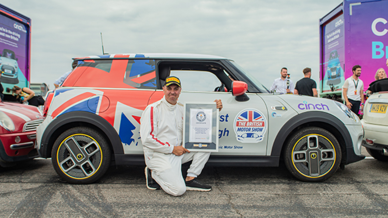 Stunt driver breaks Guinness World Record for tightest parallel parking