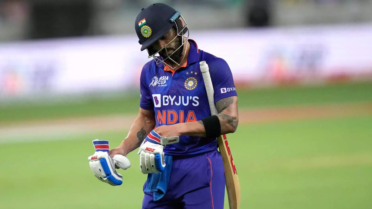 Virat Kohli scored 34-ball 35 vs Pakistan in Asia Cup 2022