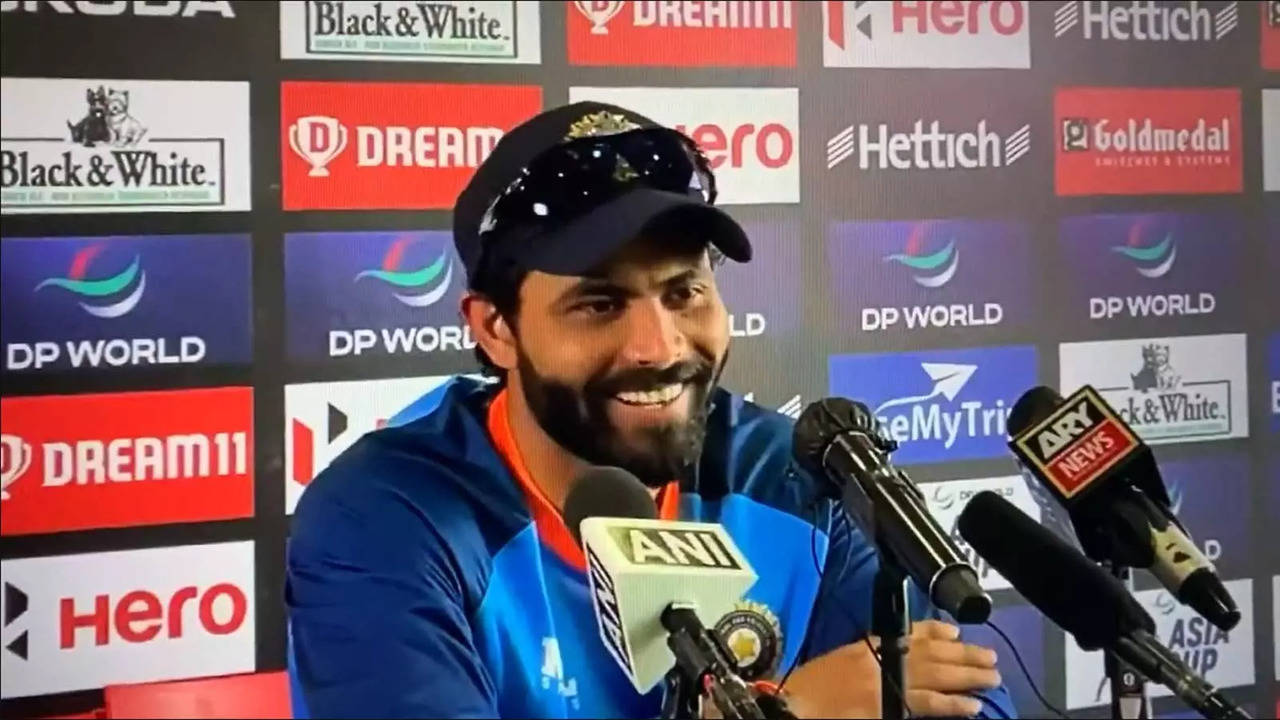 Ravindra Jadeja couldn't answer journo's question on Rishabh Pant's absence against Pakistan