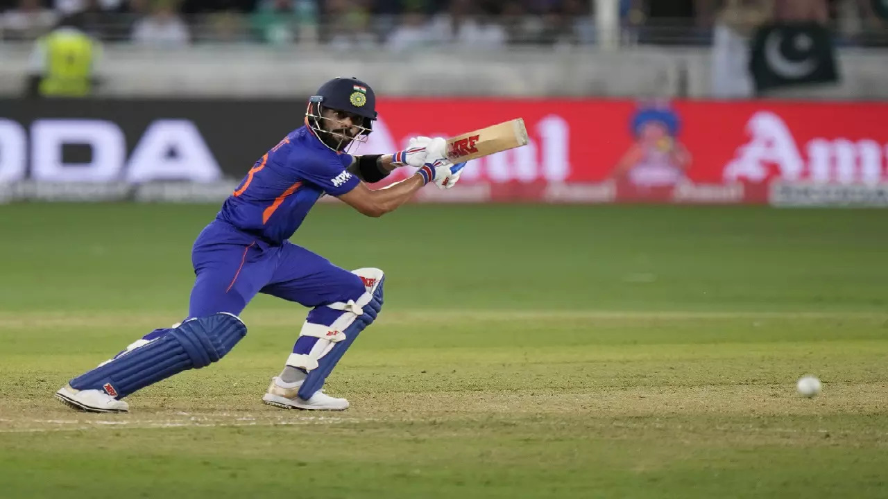 Virat Kohli batting