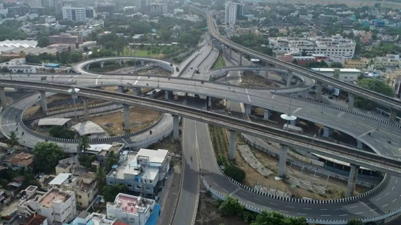 Clover leaf flyover at Kathipara.