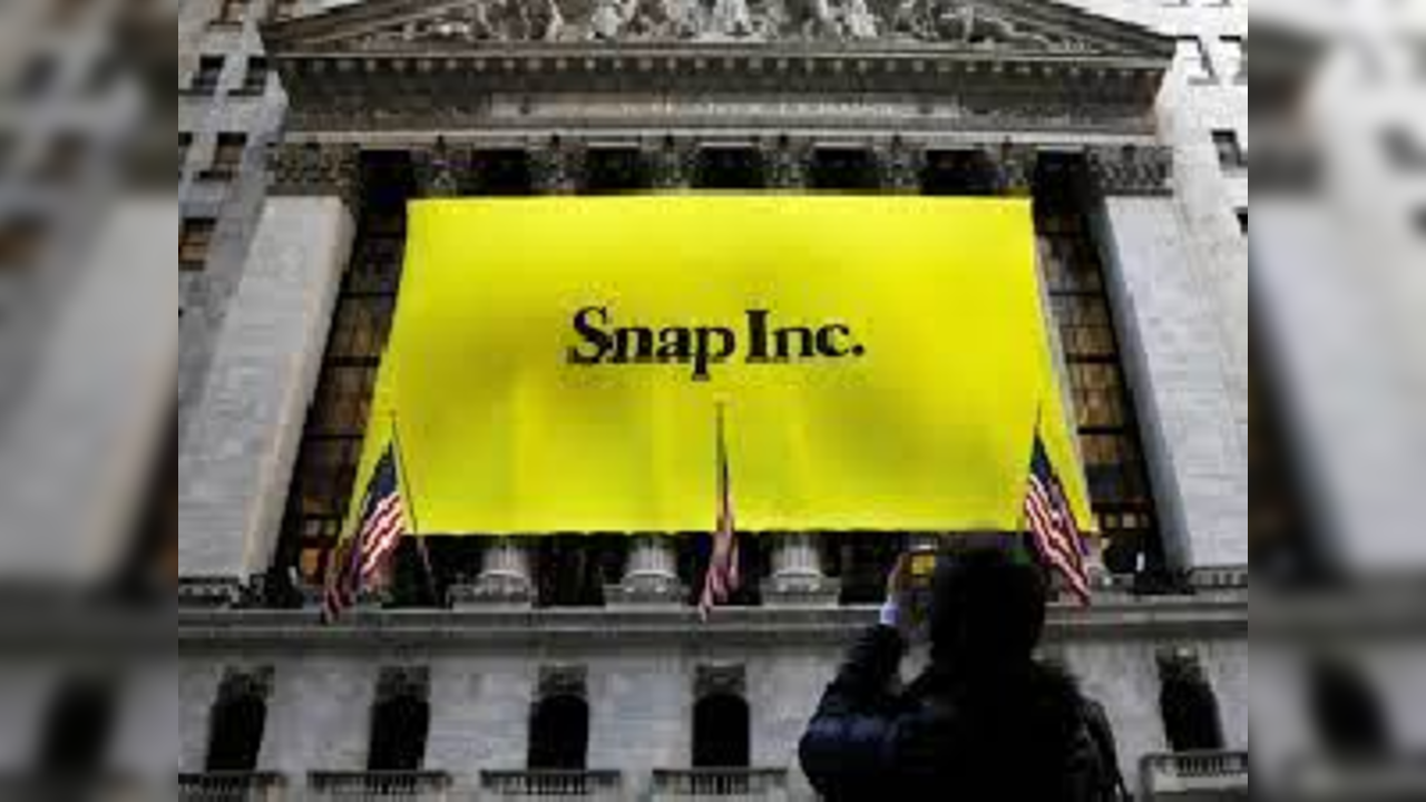 Snap Inc cuts 20% jobs amid tepid revenue growth