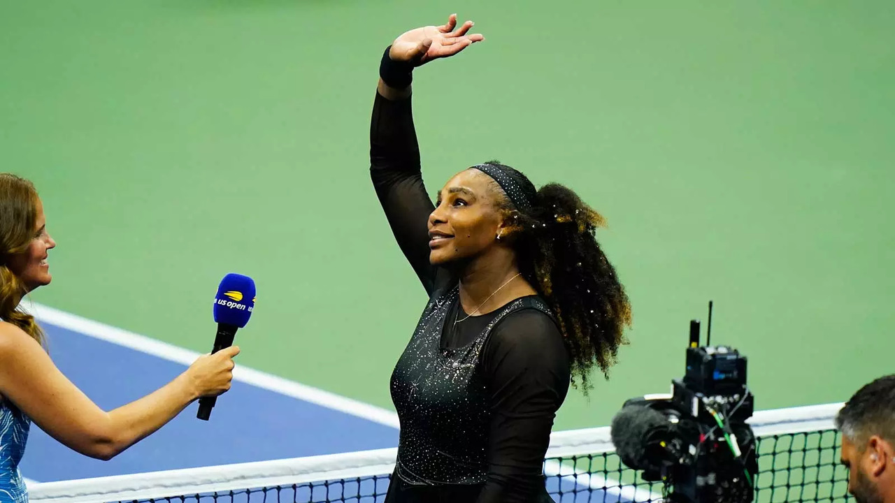 Never-say-die Serena into US Open third round