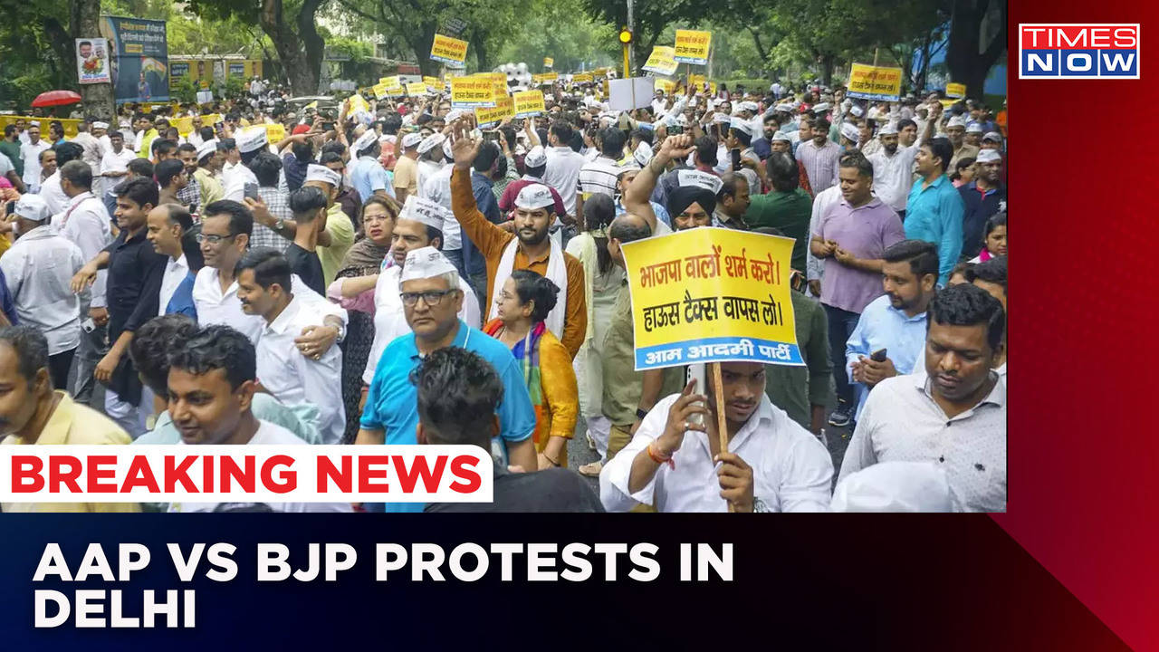 Drama On Delhi Streets | Protest Vs Protest In National Capital | AAP ...