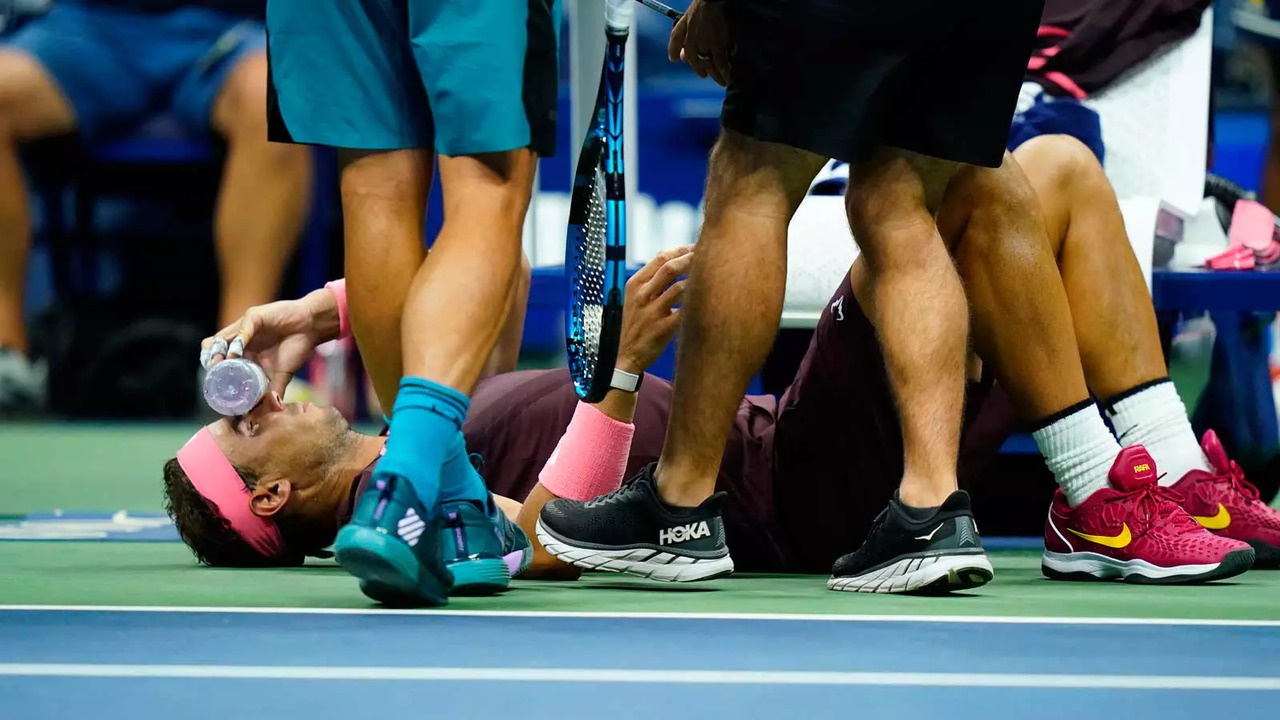 Rafael Nadal injured his nose in the US Open third round match