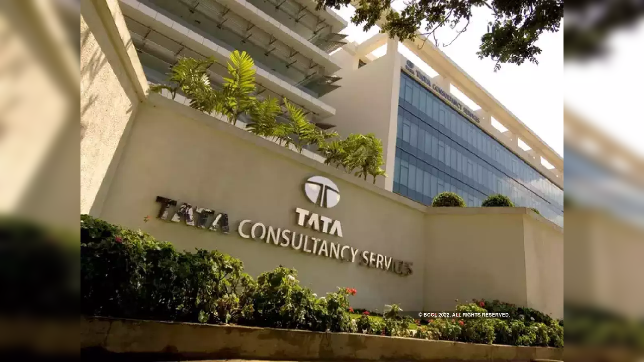 TCS tweaks appraisal policy for lateral hires in a bid to cut costs