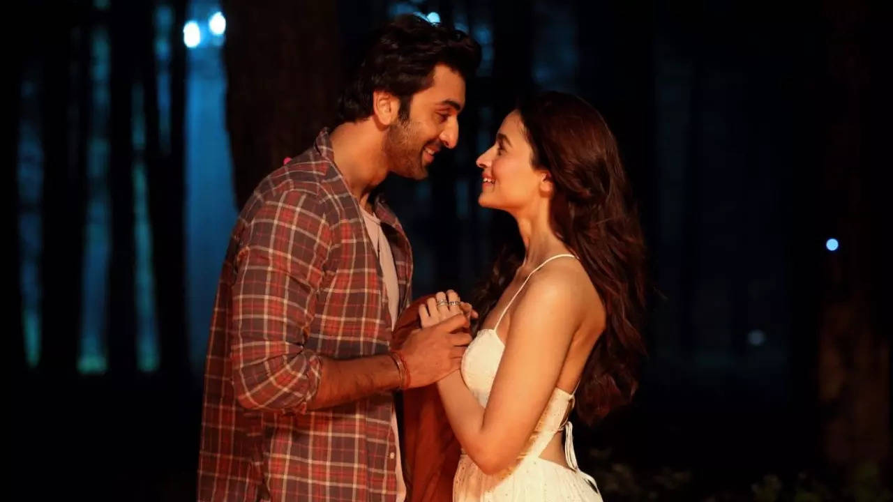 Will the delay of Brahmastra affect Ranbir Kapoor and Alia Bhatt starrer's box office numbers