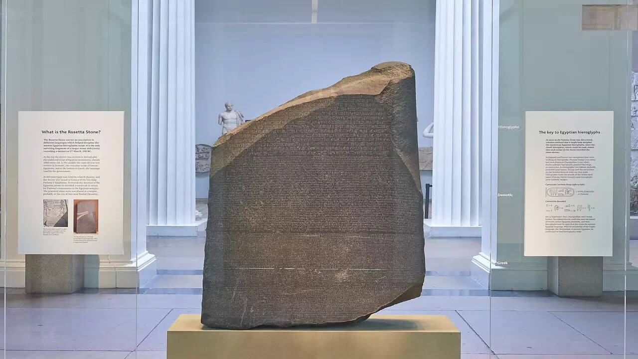 Rosetta-Stone-british museum