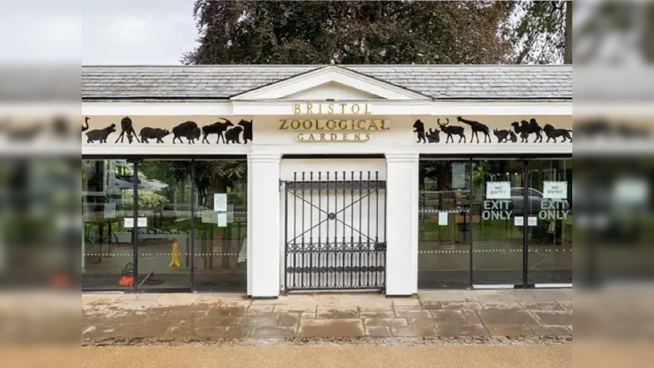 One of the world's oldest zoos has shut down down after 186 years