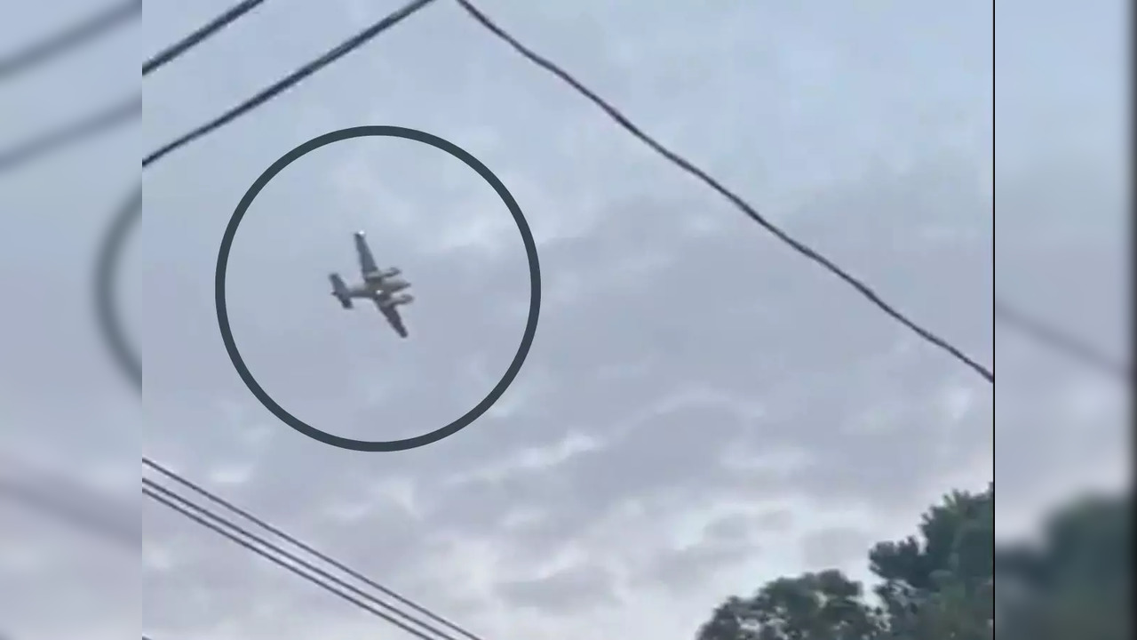 Eyewitness footage captures plane circling over Tupelo, Mississippi, after Walmart crash threat