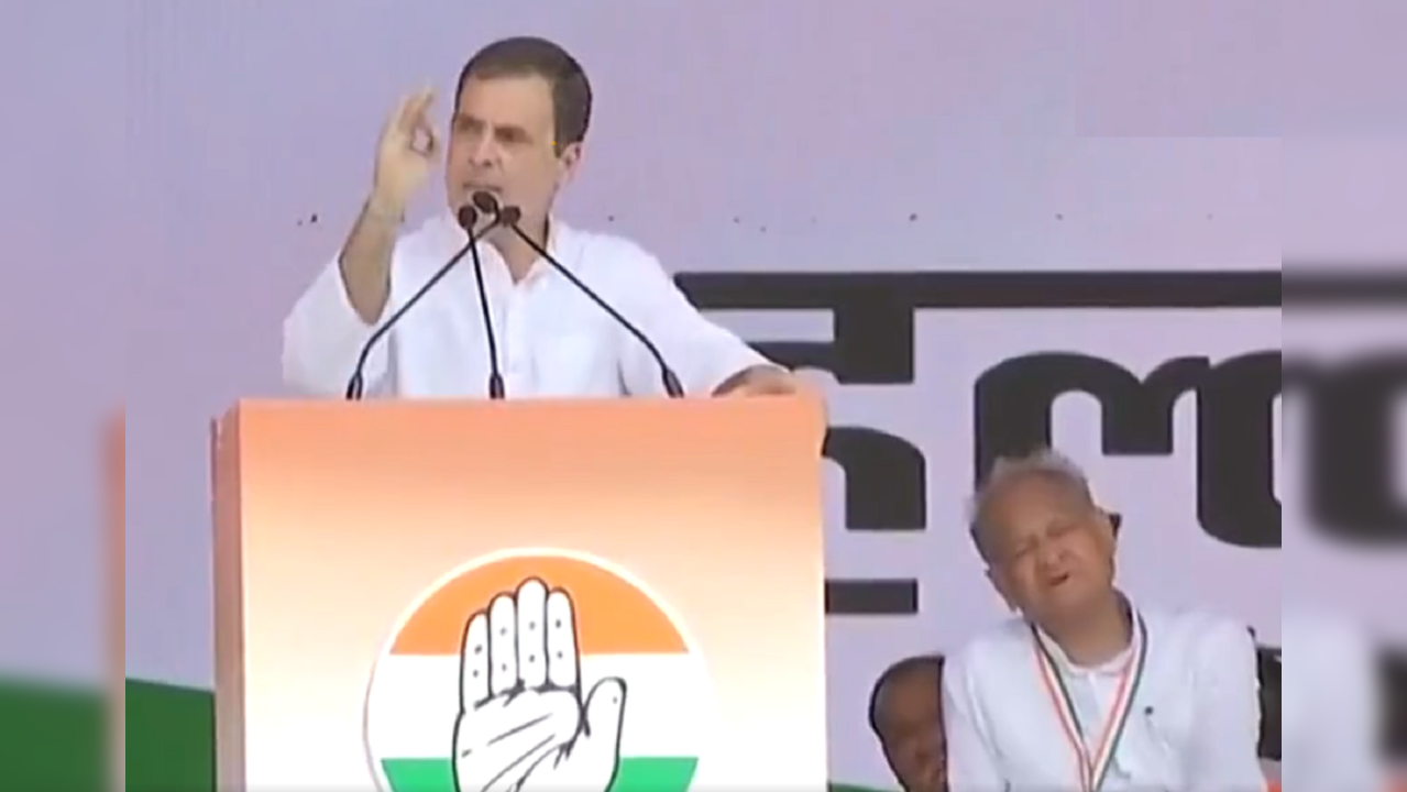 Rahul Gandhi during Mehengai par halla bol rally on Sunday