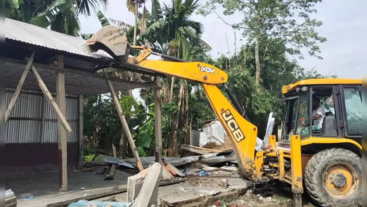 assam madrasa demolished