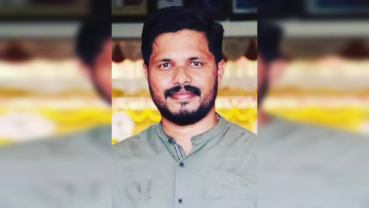 Dakshin Kannada:A file photo of BJP Yuva Morcha leader Praveen Nettaru who was allegedly murdered at Bellare, in Dakshin Kannada District on Wednesday 27th July 2022.(PHOTO:IANS)