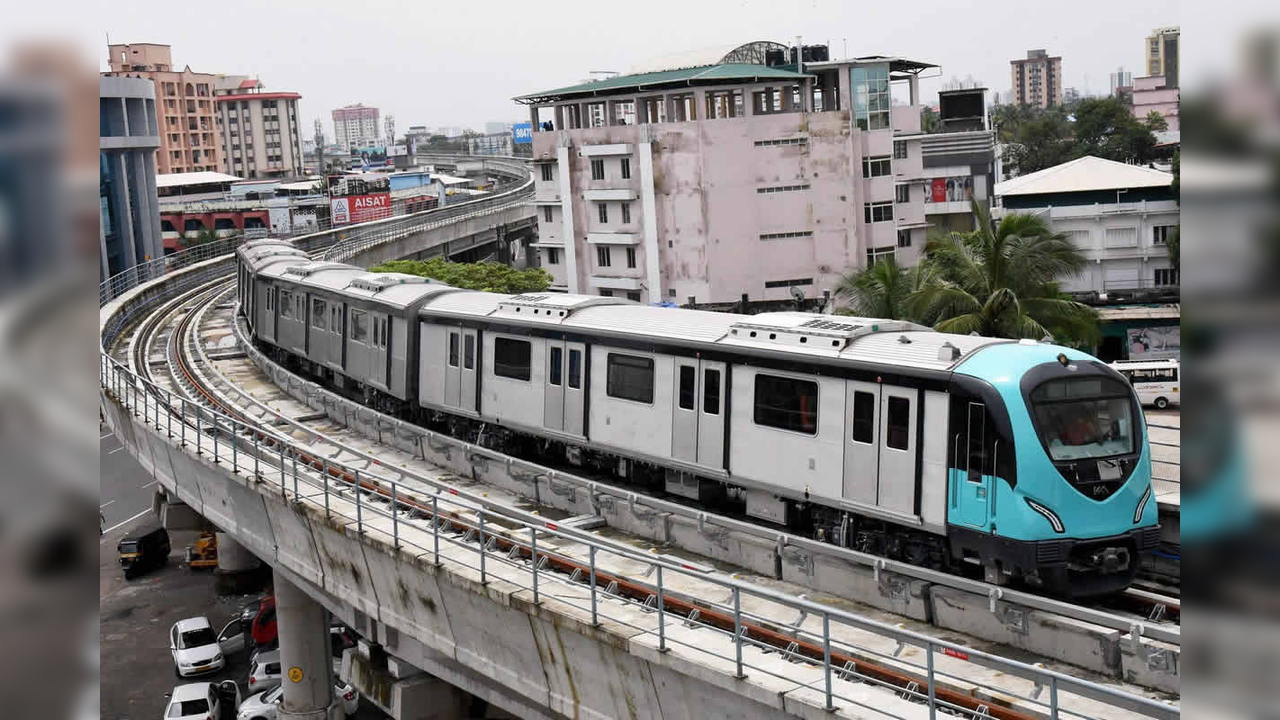 Kochi Metro (Image courtesy - PTI)