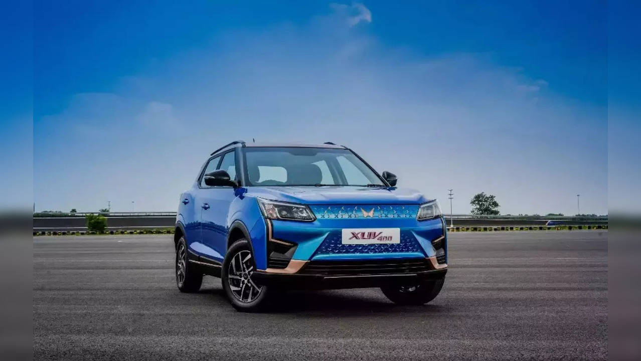 Mahindra XUV400 Electric Reveal Watch Here Features Range Specifications Expected Price